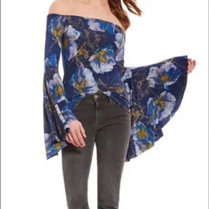 We The Free Off the Shoulder Bell Sleeve Top Blue Floral size Small